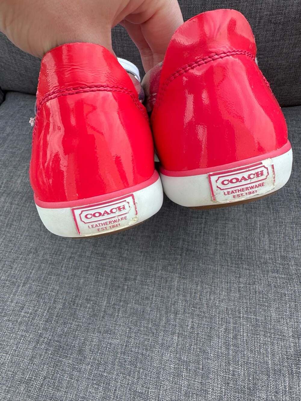 8.5 Coach Barrett Signature Poppy Print Low Top Sneakers - Picture 4 of 9